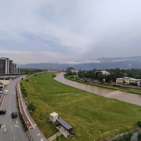 Deluxe At Center Of Ilidza - Διαμέρισμα